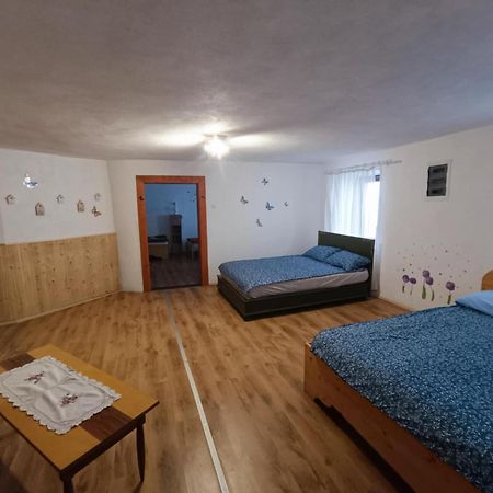 Хостел Sigma House Мойстрана Екстер'єр фото